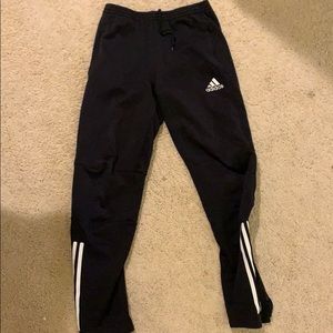 Warm up adidas pants